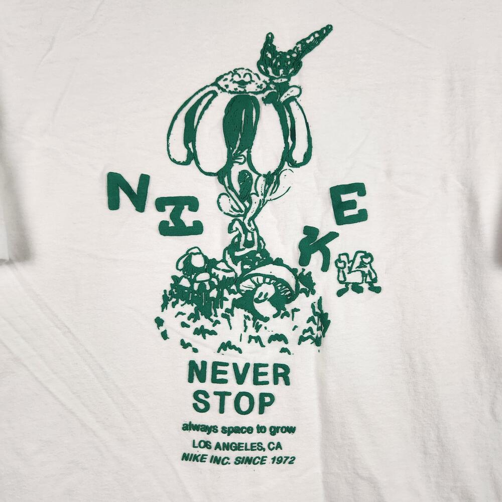 Nike Shirt Mens 2XL White Never Stop Los Angeles Graphic Streetwear Mushroom